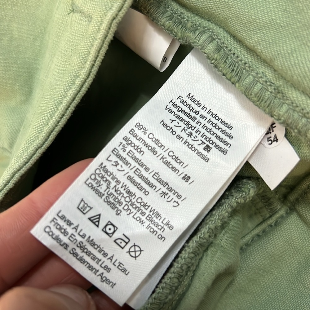Madewell Curvy Emmett Wide-Leg Crop Pant: Welt Pocket Edition - Picture 4 of 6